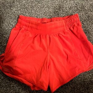 lululemon low rise shorts